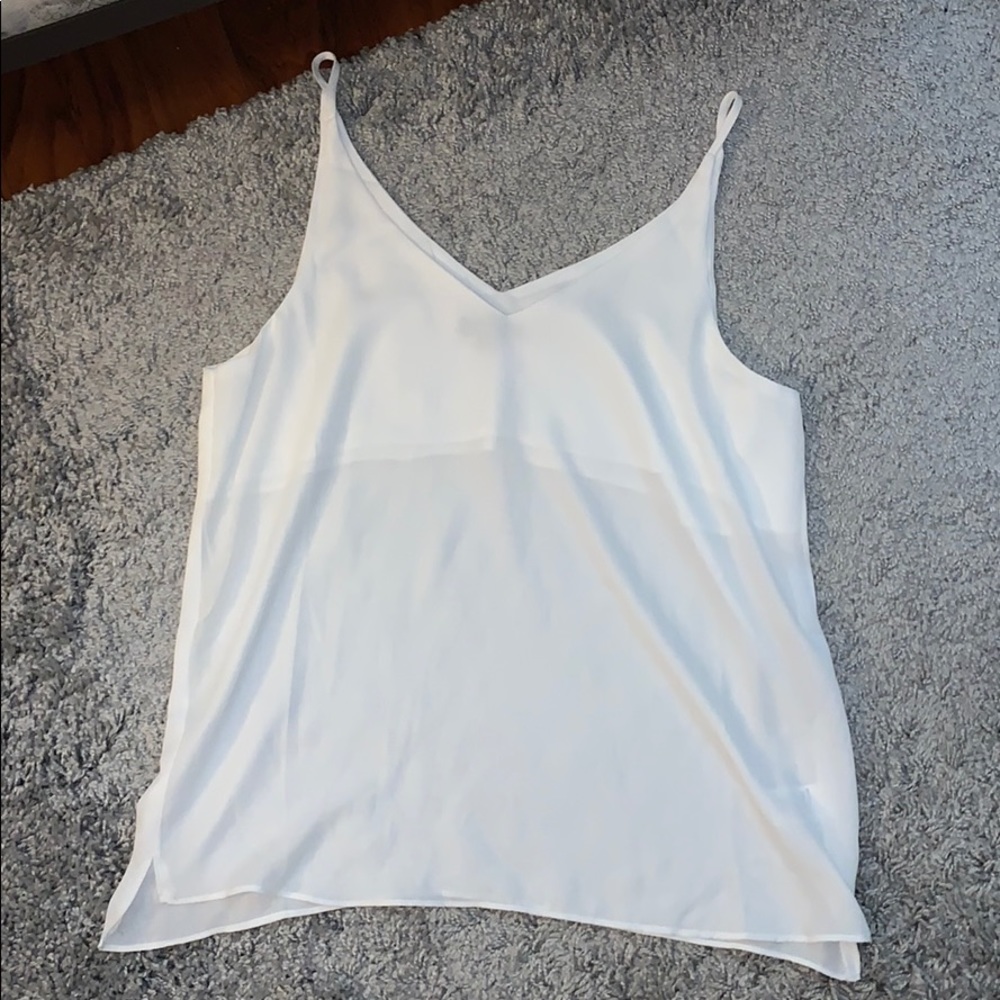 Bnwot Shinestar White Cami